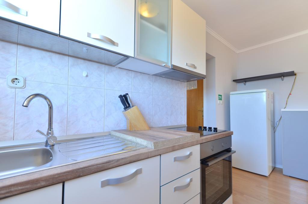 Riva1 Apartments And Rooms Прижба Екстериор снимка